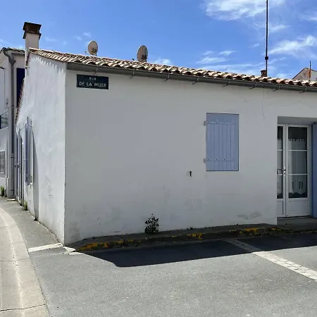 Maison Au Coeur De Saint-denis-d'oleron, 4 Couchages, Wifi Incl. - Fr-1-246a-134 *
